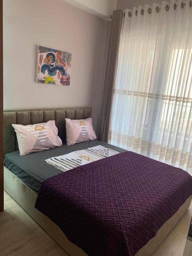Lovely 1-Bedroom Condo In Tirana Wifi-Netflix-Ac Eksteriør bilde